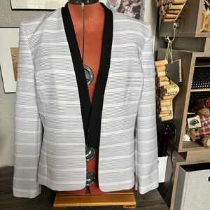 Black Label by Evan Picone Open Blazer
